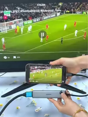 Stream 4K straight from your phone to TV no Wi-Fi needed!#adaptador #USBCHub #dockingstation #dealsforyoudays 