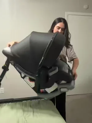 #dealsforyoudays #carseat #babyessentials #mummusthaves 