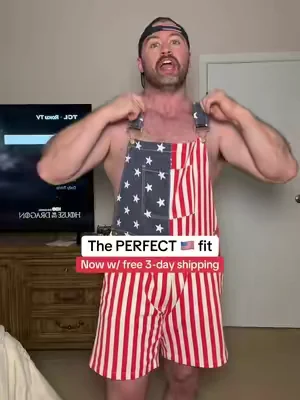 These USA overalls are 👌🏼  #usa #americanflag #overalls #fourthofjuly #4thofjulyoutfit 