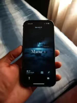 Matte is better #mattescreenprotector #privacyscreen #screenprotector #dealsforyoudays 