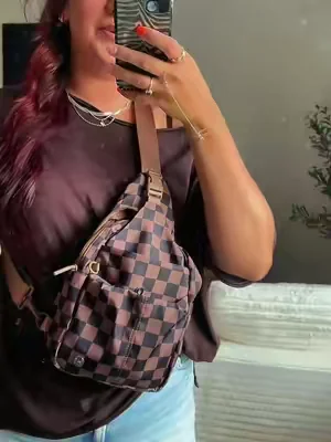 #slingbag #crossbodybag #irisandrainbow #tiktokshopcreatorpicks #dealsforyoudays 