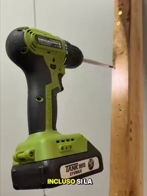 La punta que toda caja de herramientas debería tener. Imán potente. Acero S2. Hecha para durar.#TikTokMadeMeBuyIt #diytools #S2Steel #MagneticScrewdriver #ToolTok 