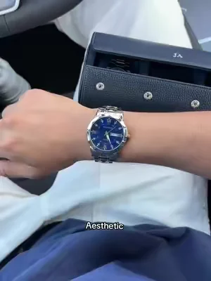This watch is too clean #watch #larp #dealsforyoudays 