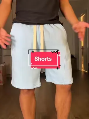 The perfect length on these #shorts #mensfashion 