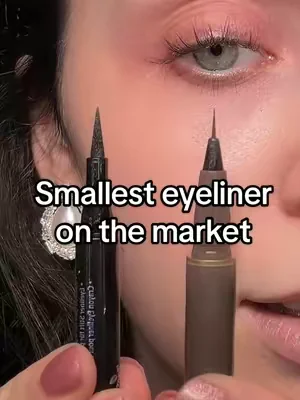 Judy doll makes the tinitest most slim eyeliner pen I have ever seen! It makes drawing on your eyeliner or wings so easy! #eyelinertutorial #skinnyeyeliner #eyelinerhack #dealsforyoudays 