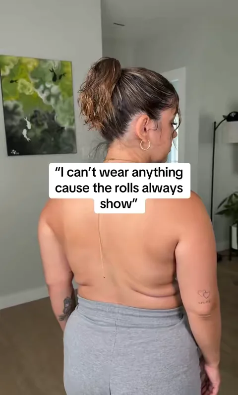 Plus size APPROVED ! @OEAK Apparel  There’s bro, not only hides everything, but it’s fully supportive it seamless and it doesn’t peek out at all!  It gives me such a confidence boost in any clothing!  #pushupbra #bras #jellybra #seamlessbra #wirelessbra 