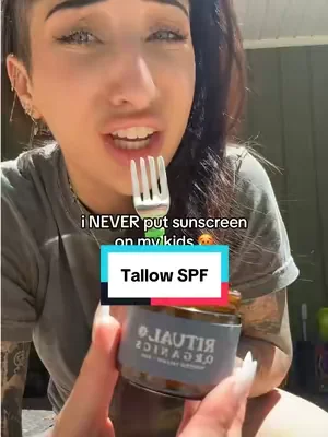 Natural non toxic sunscreen is a great idea but so many are greasy or uncomfortable to wear. This tallow and non nano zinc oxide sunscreen is the best l've tried! #tallowsunscreen #crunchymom #nontoxic #naturalsunscreen #summermusthaves