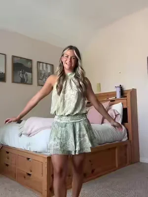 7654275481109351693