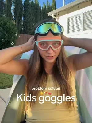 all the boys begging for the visor looking goggles! 🥽🐳🧃🏄🏽‍♂️ #kidsgoggles #goggles #poolday #dealsforyoudays #summerwins 