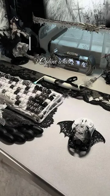 🖤🖤 They just added the opaline white version to tiktok shop!! i love it so much you can get with the link above @GravastarTikTok #tecktok #setup #keyboard #whitesetup #gothicsetup 