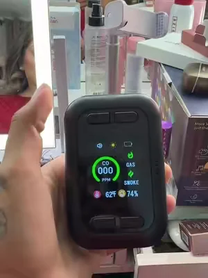 7654287870449945869