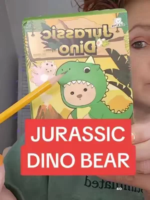 #unboxingtoys #blindbox #jurassicdino #mysterytoys #bagcharm 