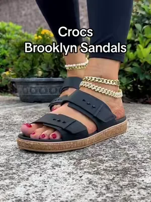 Crocs Brooklyn sandals are so comfortable!! #crocs #crocsandals #crocsbrooklyn #crocssuperbrandday #tiktokshopcreatorpicks 