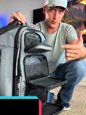 The Backpack Islanders Savvy is built for travelers who need serious organization without sacrificing comfort. Featuring a clamshell suitcase-style opening, padded 17” laptop compartment, multiple storage pockets, trolley sleeve, and water-resistant construction, it’s designed to handle everything from daily commutes to weekend getaways. Available in 20L and 35L sizes, this carry-on-friendly backpack helps keep your gear organized and ready for the next adventure.   #TravelBackpack #CarryOnBackpack #BackpackIslandersSavvy #CarryOnBag #LaptopBackpack     