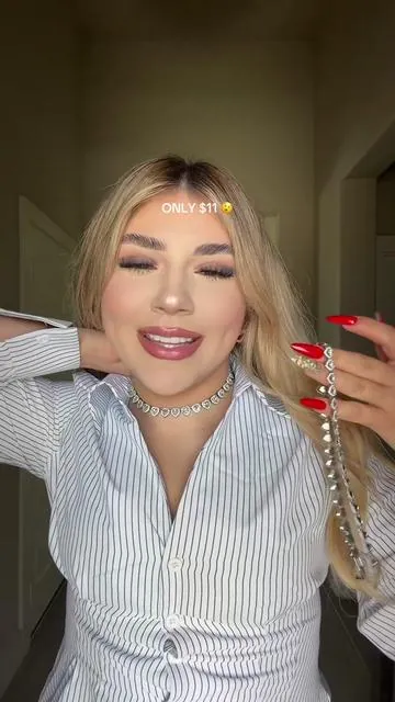 Sooo cute and cheap omg 🙂‍↔️  #jewelrytiktok #foryoupage #cute #budget #viralvideo 