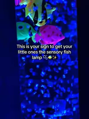 the bubbles, the fish, the colors… instant nostalgia. 🫧🐠✨ #s#sensorylampn#nostalgia90s #bubblelamp #creatorsearchinsights 