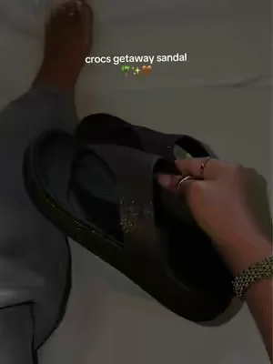 #crocs #crocssandals #crocsgetawaysandals 