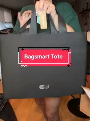 👜✨ Stay organized in style with the BAGSMART Halo 25L Work Tote! Designed to fit a 15.6” laptop, this lightweight tote features multiple waterproof compartments, a secure zipper closure, and plenty of space for work, travel, and everyday essentials. Whether you’re commuting, heading to the office, or catching a flight, this bag keeps everything right where you need it. 💻✈️🤍 #BAGSMART #WorkTote #LaptopBag #WomenWhoWork #OfficeStyle 