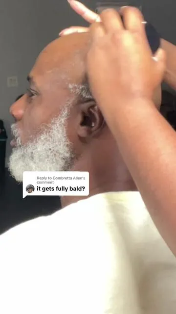 Replying to @Combretta Allen I love a good smooth bald head while saving time. I have no complaints! #shaver #baldhead #headshaver #groominghacks #dealsforyoudays @Maxgroom.Life 