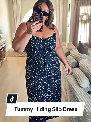 The way it hides my tummy 🤌🏻 @TanmingFashion  #tanmingfashion #slipdress #polkadots #mididress #tiktokshopcreatorpicks 