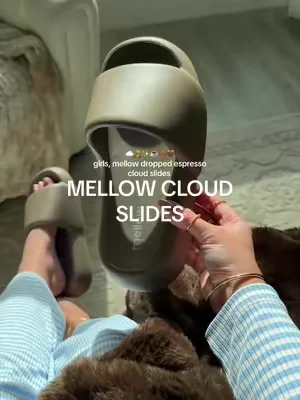 the girls have been WAITING FOR this color 🧸☕️🤎🍂 #cloudslides #mellowsleep #slides #mellowslides @Mellow Sleep 
