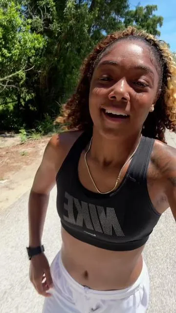The secret behind all my runs ! #positivity #dayinmylife #motivation #running #fyp 
