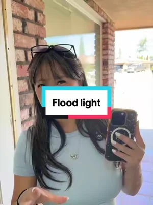 #floodlight #outdoorlighting #solarlights #dealsforyoudays #tiktokshopcreatorpicks 
