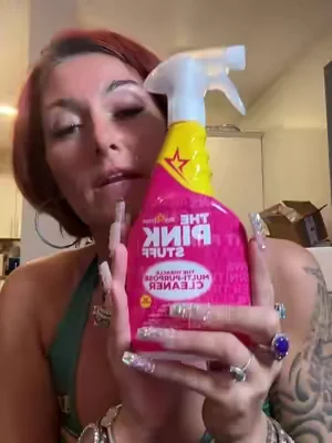 Let’s clean #pinkstuff #clean #cleaning #CleanTok #dealsforyoudays 