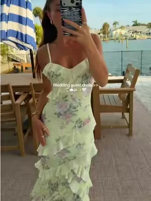 Budget friendly wedding guest dress !!!! I’m obsessed @CiderCloset @ciderusa #cider #dealsforyoudays #weddingguest 