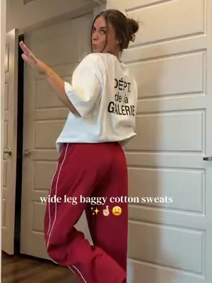 Baggy & flattering is unheard of🤏🏼🤏🏼 #trackpants #sweatpants #baggysweats #timeoffsports #dealsforyoudays 