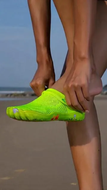Women's Water Shoes with Wide Toe and Eva Sole, Elastic Knit Upper, Soft Comfortable Lightweight Swimming Shoes, Eva Beach Shoes #widefootfriendly #breathableshoes #flipflopsandals #trekkingshoes🤗🤩🤗😍 #lightweightfootwear #barefootwatershoes #womenflatshoes #sandalsrecommendations #widefitfootwear #sandalsvacation
