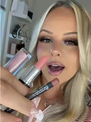 This combo is insaneeee 😩✨💕 their og glossy lip trio will meverrr get old #makeuphacks #lipcombo #pinklipcombo #dealsforyoudays #lipliners 