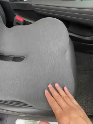 Utilizo este cojín durante largos periodos y mejora mi experiencia general al estar sentado.#cushion #drive