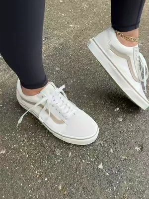 @vans #vans #vansshoes #shoes #dealsforyoudays #sneakers 