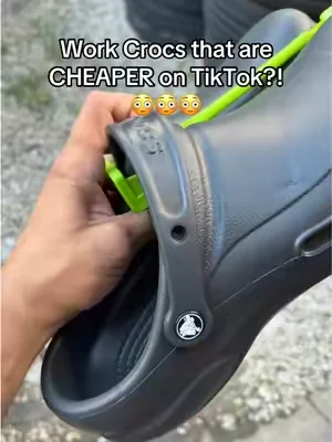 Take advantage before it’s too late! #crocs 