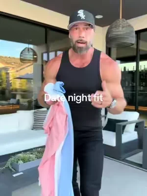 The Hipster T from JMIERR is the perfect date night T. The only problem is they have so many amazing colors it may be hard to choose!  - Now just drop which color you like best below! - #dealsforyoudays #summerwins #jmierr #tshirt #fitover40 