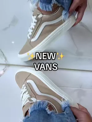I can’t believe the pr!ce on these new VANS!  #vans #vansshoes #vanslowtop #newshoes #dealsforyoudays @vans 