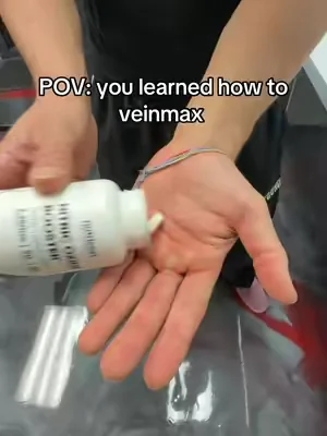 The blood flow pills 🩸 #nitricoxide #gym #veins #pump #vascular 