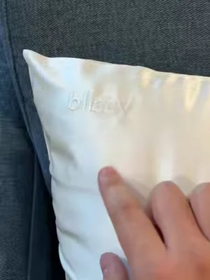 My fav pillowcase #tiktokshopcreatorpicks #fathersdaygift #dealsforyoudays #summervibes 