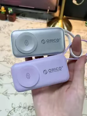 Un power bank soporte 3 en 1 que cubre todas tus necesidades de carga en cualquier lugar. ¿Qué más puedes pedir? #powerbank #phonestand #fastcharging #techtoktips 