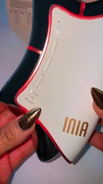 Dispositivo 4 en 1 Body que está Revolucionado las rutinas Corporales.💆🏼‍♀️✨@INIA BeautyCraft #drenajelinfático #bodycareroutine #radiofrequency #EMS #tiktokshopfindsfyp 