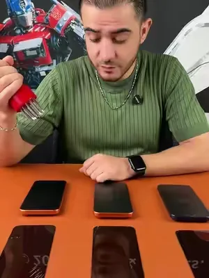 Protection upgrade, don't be afraid of the key coin scratching 💥 Still maintain a smooth high-definition touch#tiktok #fyp #tiktokshop #Transforminggoldsteelscreenprotector 