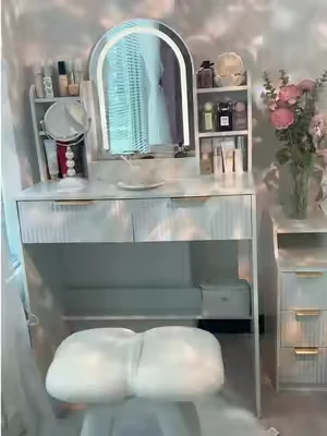 This is my favorite corner🥰#vanitymirror #vanitymakeup #dealsforyoudays #giftideasforher #toksom 