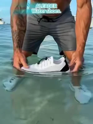 Stopsliding,startlookingfly.⚡️Fromslipperypooldeckstocitystreets,thesearetheultimatetechwearupgrade.Thatgripisnojoke.😤Getyoursbeforethey’regone!#techwear#clogs#summeressentials#slipproof#ootdmen