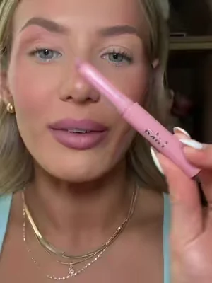 The lip liner game is changingggg👀 @Laka US #DealsForYouDays #lipcombo #kbeauty #koreanmakeup #grwm 