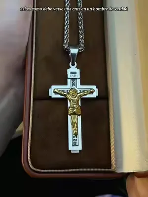 #cross #necklace #crossnecklaces #tiktokshopspringglowup #gift 