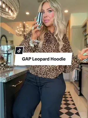 This hoodie tho👌🏼 Leopard will forever be a neutral 🐆@Gap #hoodie #gaphoodie #hoodies #DealsForYouDays #Summerwins 