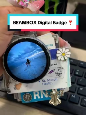 So freaking cute!!🥰 #healthcareworker #rn #nurse #badgeholder #digitalbadge 