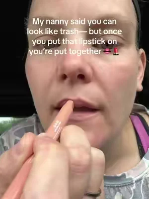 Honestly couldn’t agree with her more and this double down lip definer is gold! @SACHEU Beauty US #doubledownlipdefiner #sacheubeauty #makeup #summerwins #dealsforyoudays 