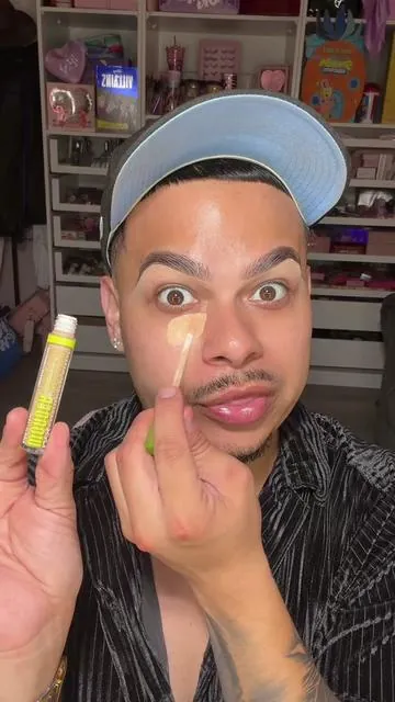 A full coverage concealer that is under $10?! WOW @NYX Professional Makeup #concealer #makeuphacks #beauty #makeup #nyxcosmetics 